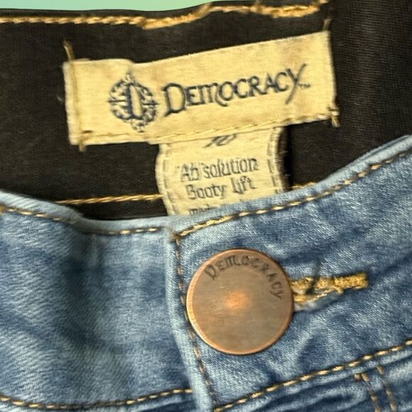 Democracy AbSolution Booty Lift Distressed Ankle Crop Jeans Size 10 34x26 #127 - Picture 2 of 6